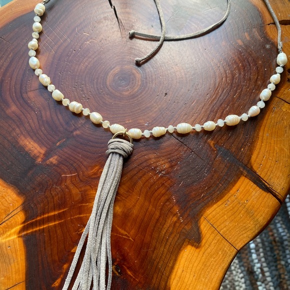 Natural Freshwater Pearl Necklace - Picture 11 of 12